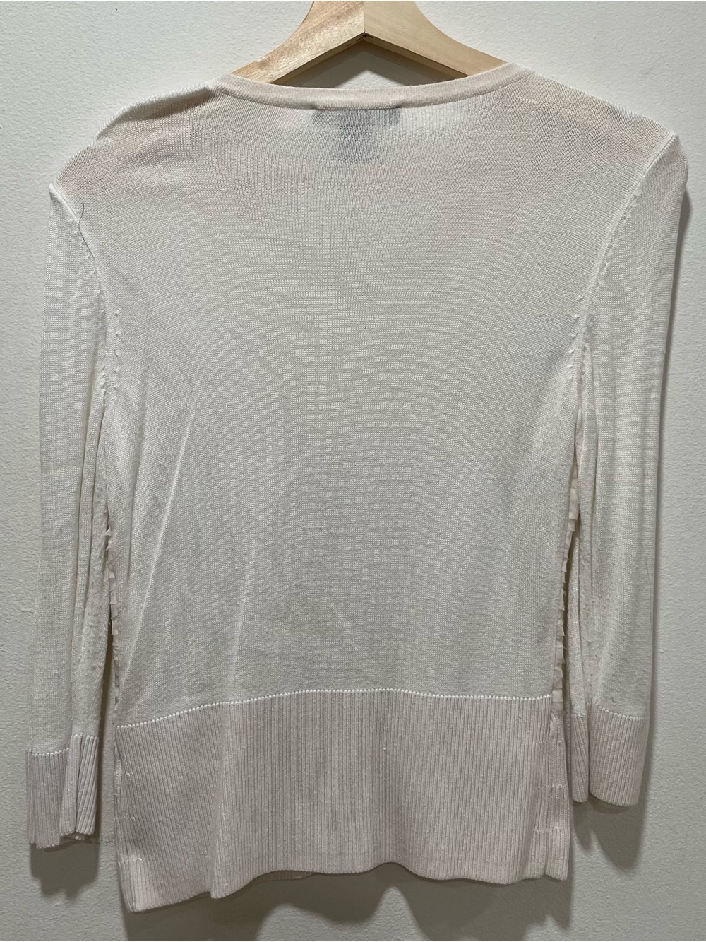 White House Black Market Cream Ruffled Front Cardigan - Picture 6 of 6